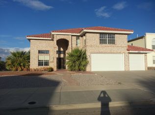 10812 Loma Del Sol Dr, El Paso, TX 79934
