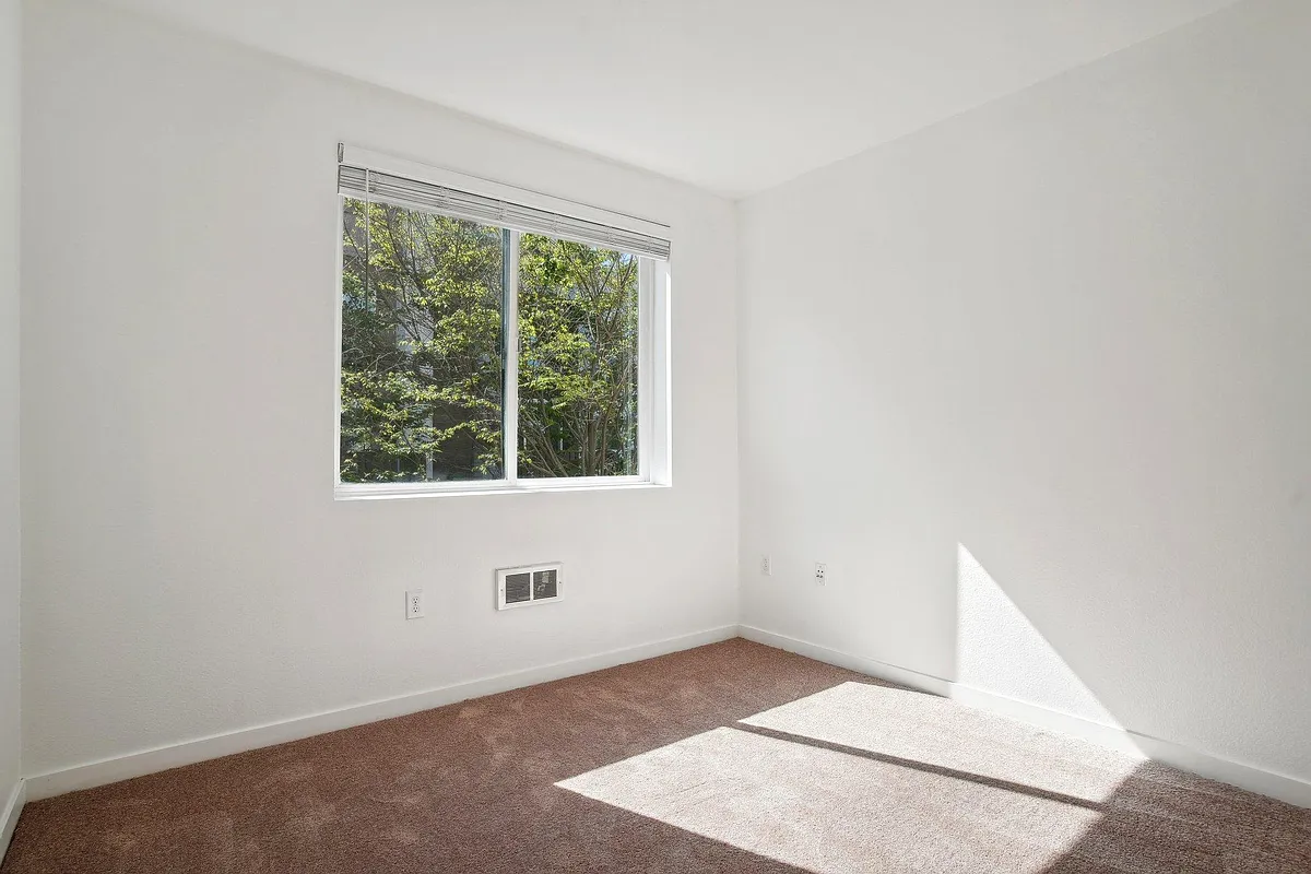 Building Photo - Oak Grove Apartments