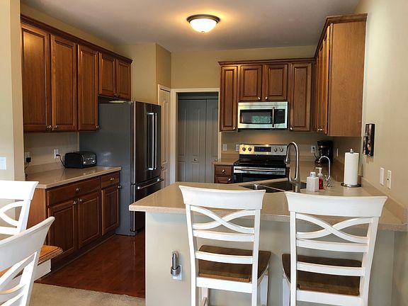 4th image of 5706 Pinecroft Ct #1