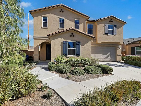 House (front exterior)