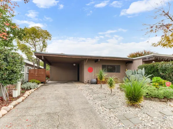 4709 McNeese Ct, Sacramento, CA 95841