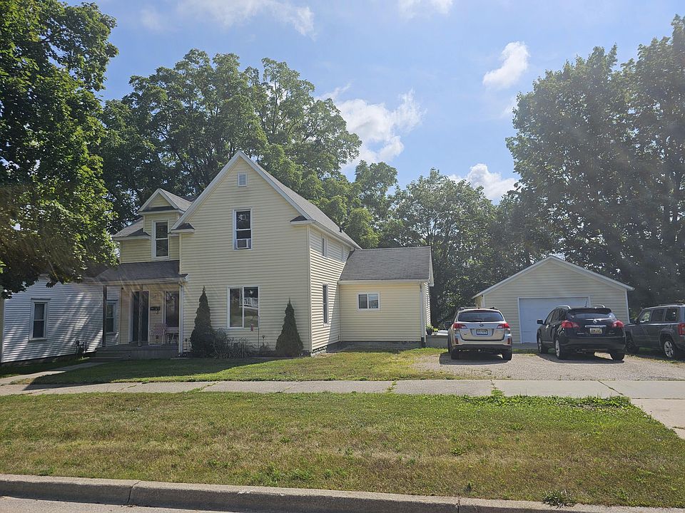 2nd image of 421 S Stewart Ave