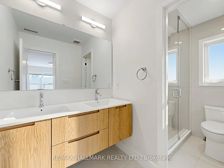 367 Woodmount Ave #2 — Photo 13