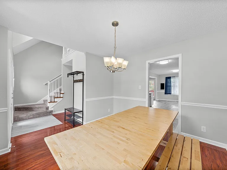 1283 Carnation Ct — Photo 12