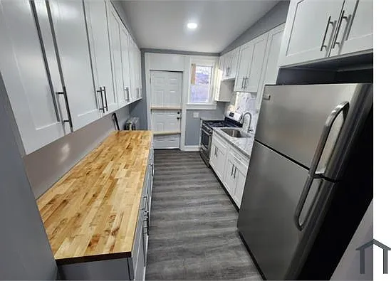 3418 Cardenas Ave — Photo 7