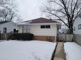 5858 N 67th St, Milwaukee, WI 53218