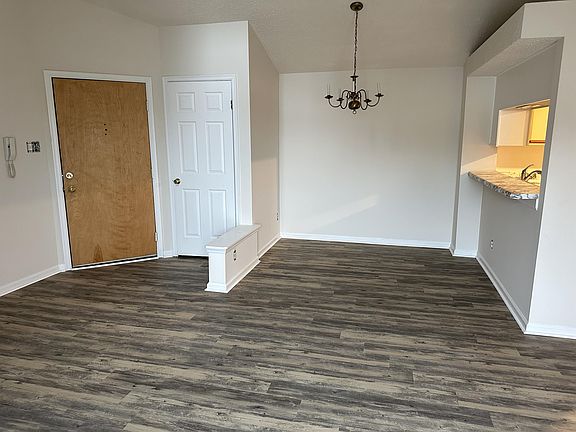 4th image of 2460 Stembridge Ct APT M