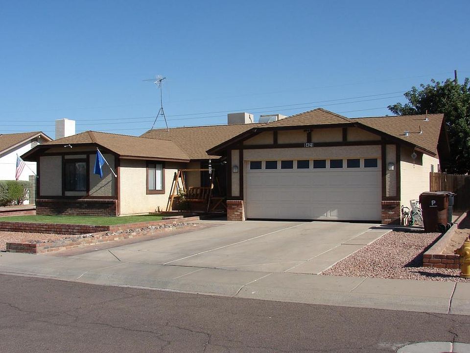 1st image of 8421 W Seldon Ln