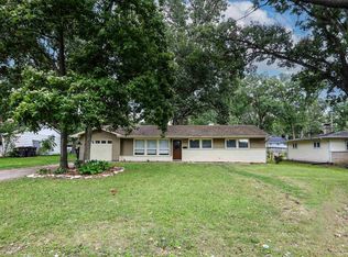 2804 Inwood Dr, Fort Wayne, IN 46815
