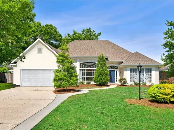 1278 Springwater Dr, Mandeville, LA 70471