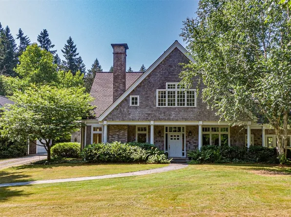 11905 204th Street SW, Vashon, WA 98070