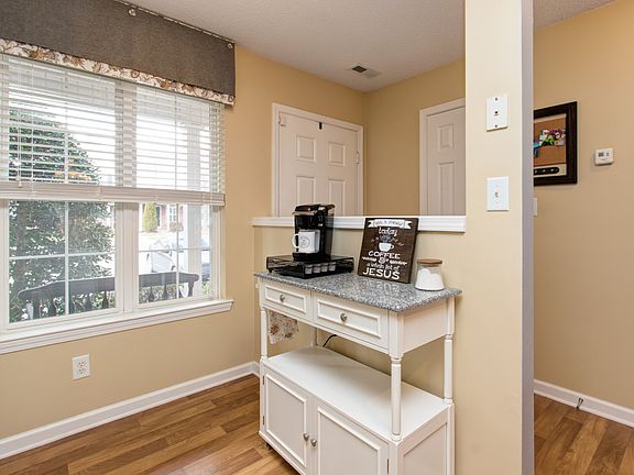 4th image of 6314 Bermuda Way