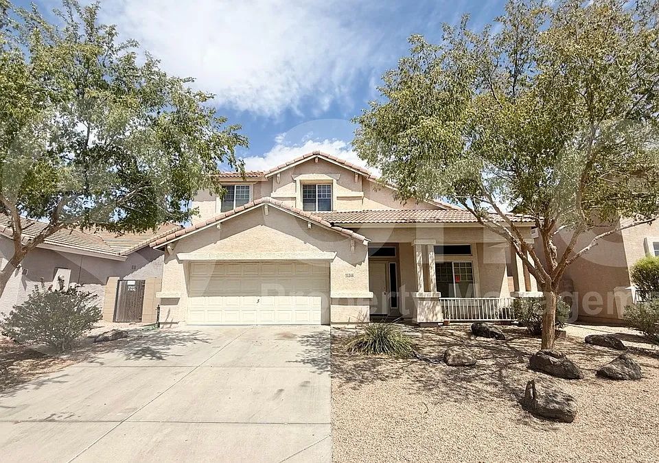 15346 W Laurel Ln