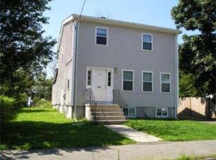 93 Old St, Randolph, MA 02368