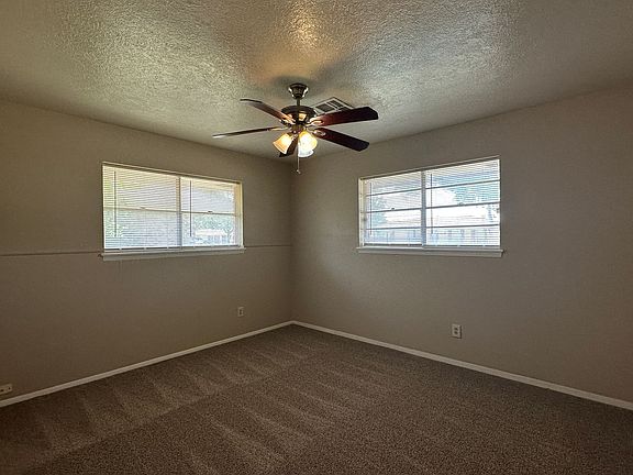 5th image of 203 Driftwood Dr
