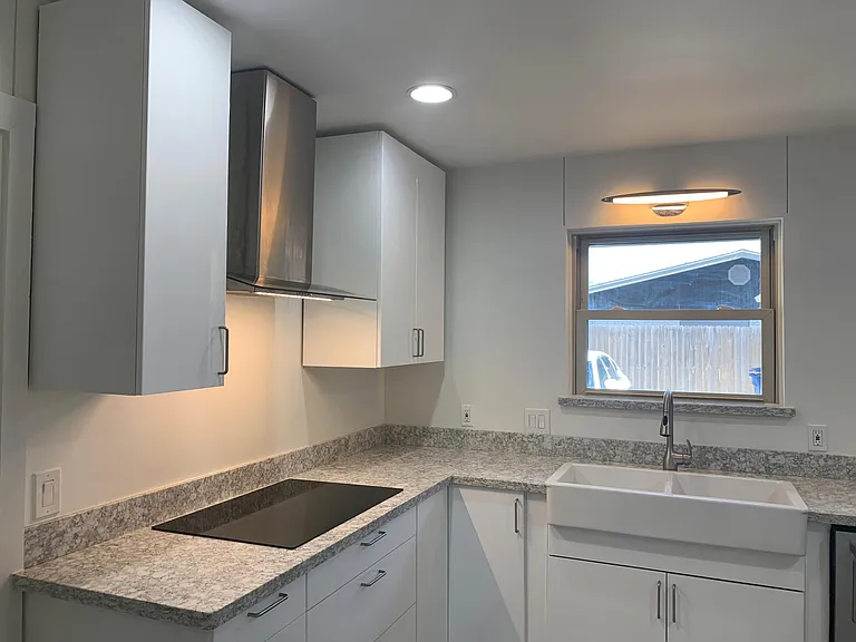 4638 Wilma Dr — Photo 6