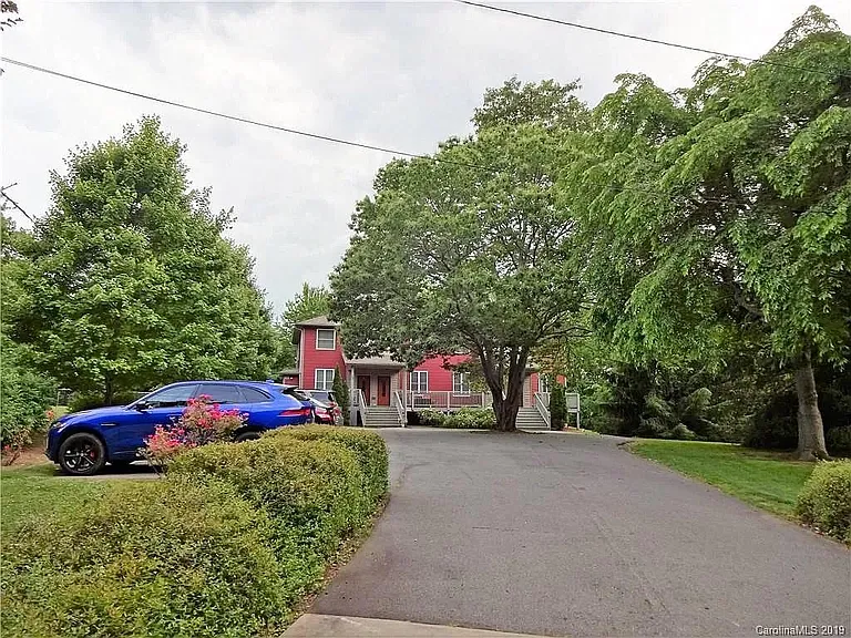 34 Selwyn Rd #C — Photo 14