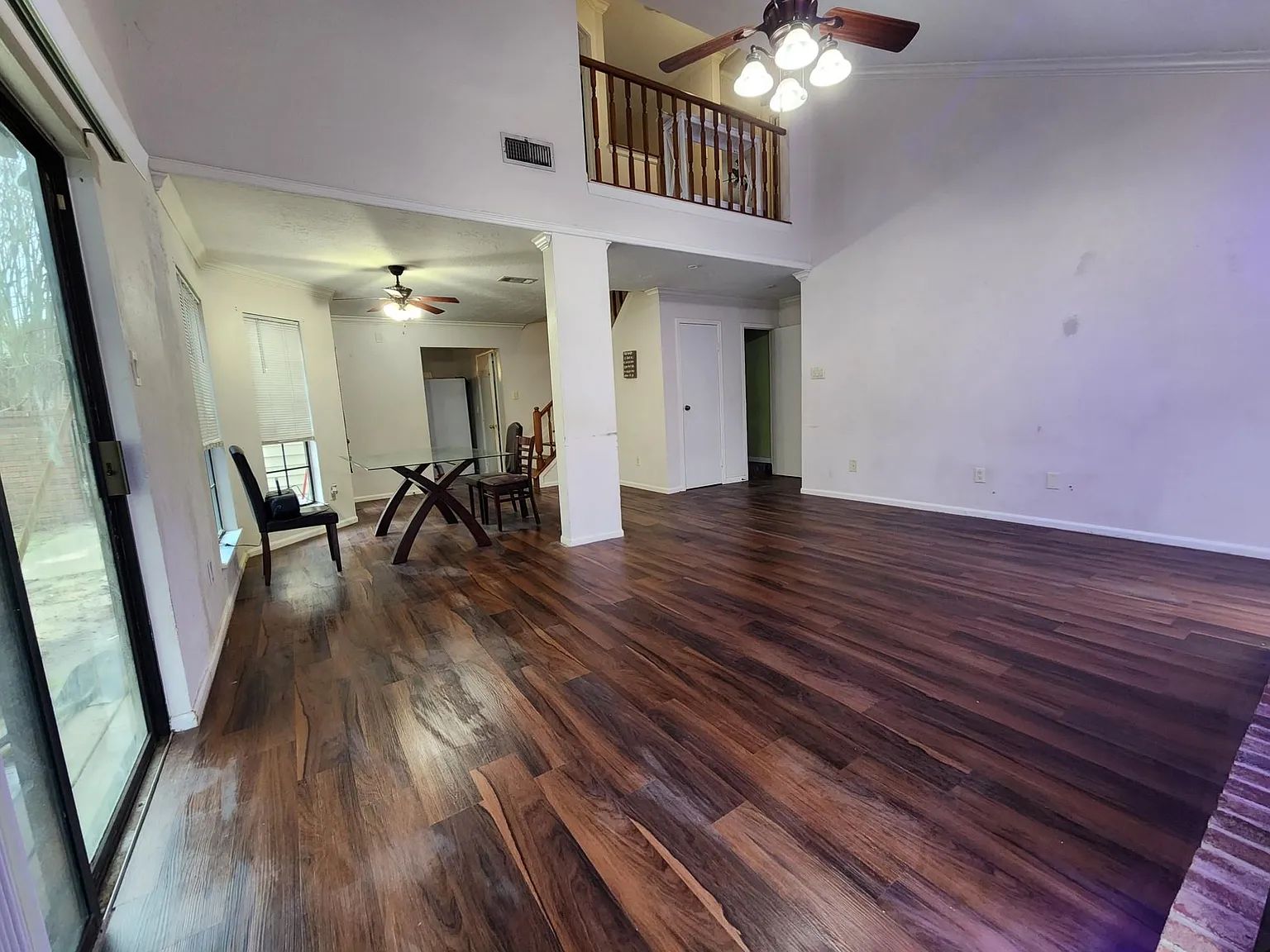 3 bed, 2.5 bath, 1552 sqft, $1,950 — Photo 4