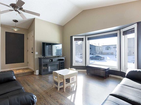 4th image of 28 S Cedardale Rd SW