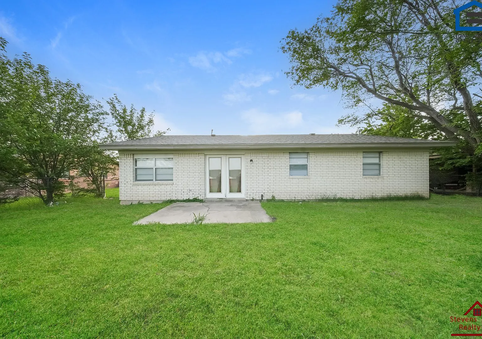 $250 off first months rent | A Home You Will Love — Photo 2