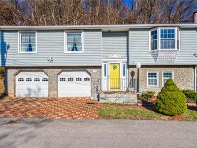 933 McIntosh Dr, McKeesport, PA, 15132