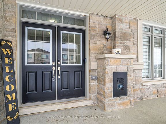 3rd image of 21 Souter Dr