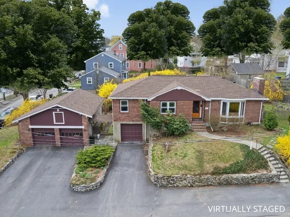 13 Marion St, Waltham, MA 02451