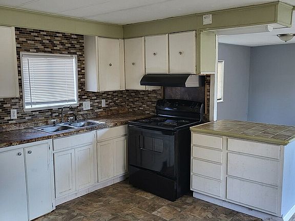 3rd image of 117 Parkway Dr #3B-2Ba
