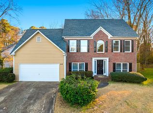 7119 Big Woods Dr, Woodstock, GA 30189