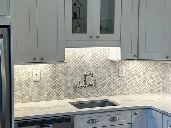 5332 Anchor Ct, Fairfax, VA 22032