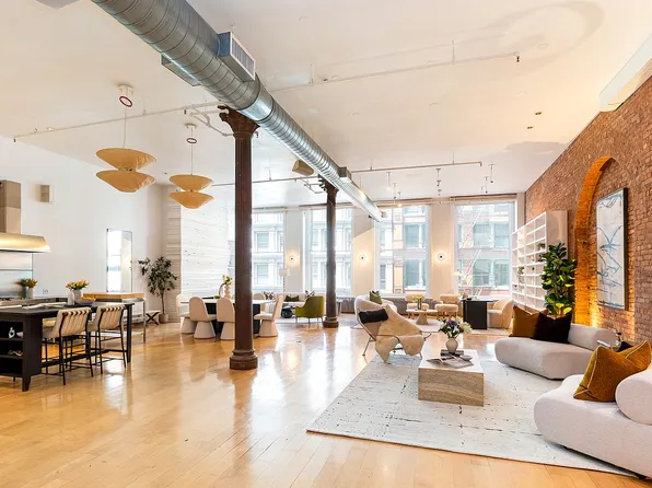 56 Crosby St #3R, New York, NY 10012