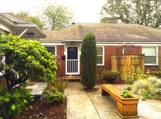 506 NE Rosa Parks Way APT 4, Portland, OR 97211