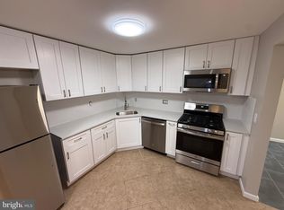 3339 Huntley Square Dr #T, Temple Hills, MD 20748