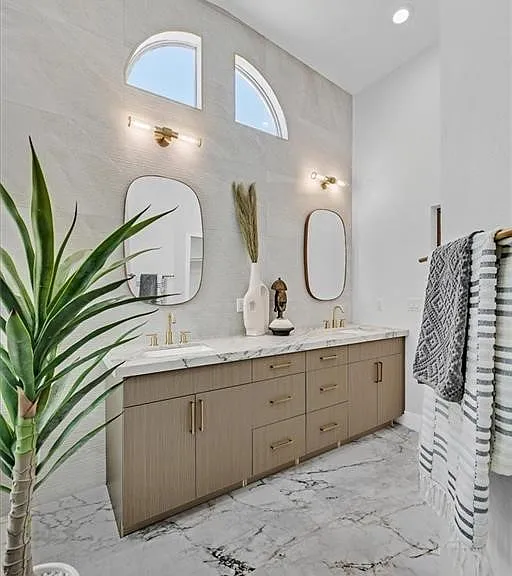 8 Barton Spring Cir — Photo 14