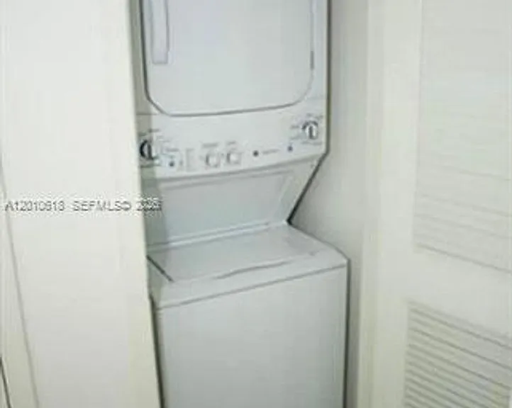 1100 S Miami Ave #2407 — Photo 12