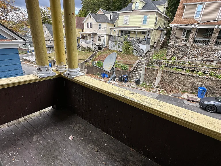 191 Buckingham St #2 — Photo 27