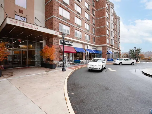 2206 City Pl #2206, Edgewater, NJ 07020
