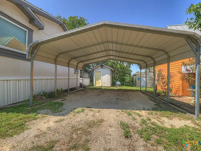 238 Global Dr — Photo 3