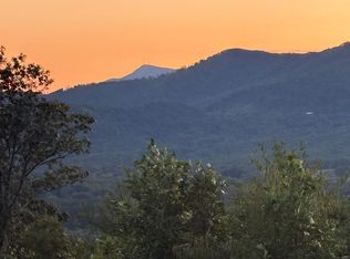 442 Old Ridge Trl, Fancy Gap, VA 24328