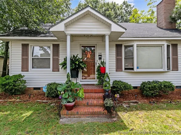 108 Circle Ct, Fayetteville, NC 28301