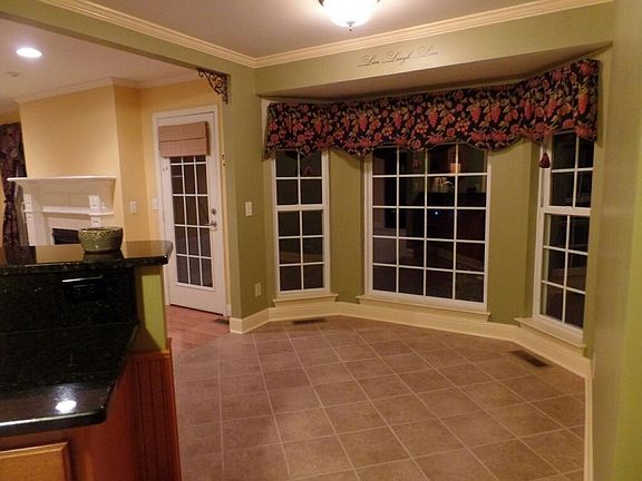 4th image of 524 Ellie Lee Dr