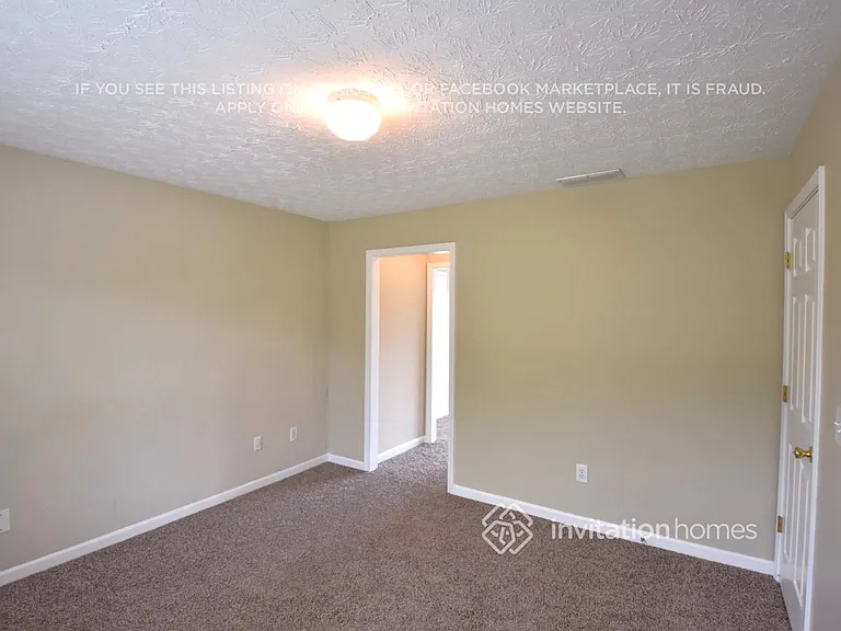 1013 Crown Landing Pkwy — Photo 6