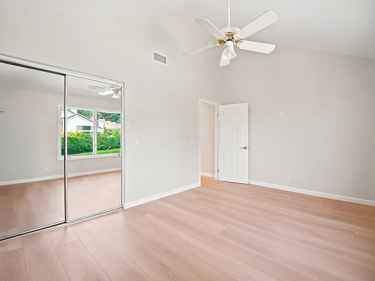 4324 Park Verdi — Photo 37