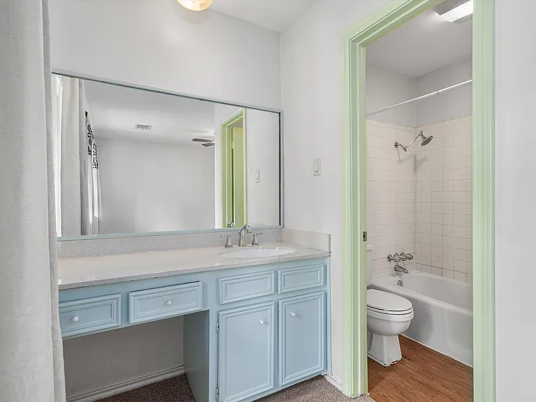10057 Woodland Village Dr — Photo 15