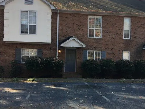 6104 Bushmills St, Raleigh, NC 27613