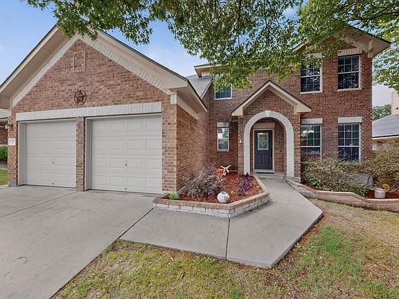 2nd image of 609 Alta Vista Dr