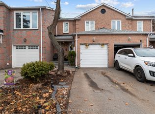 4 Sunshine Dr, Richmond Hill, ON L4C 8K8