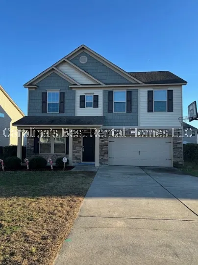 4 bed, 2.5 bath, 2026 sqft, $2,150 — Photo 2