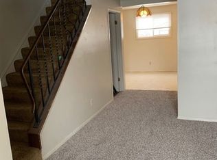 110 Kairistine Ln #1A, Winnipeg, MB R2R 1H5