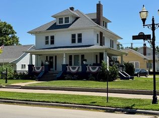 204 N Broadway Ave, Sterling, KS 67579